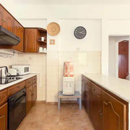 Spacious Apartament *