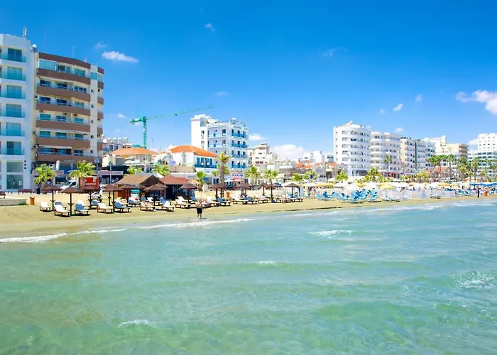 Spacious Apartment Larnaka